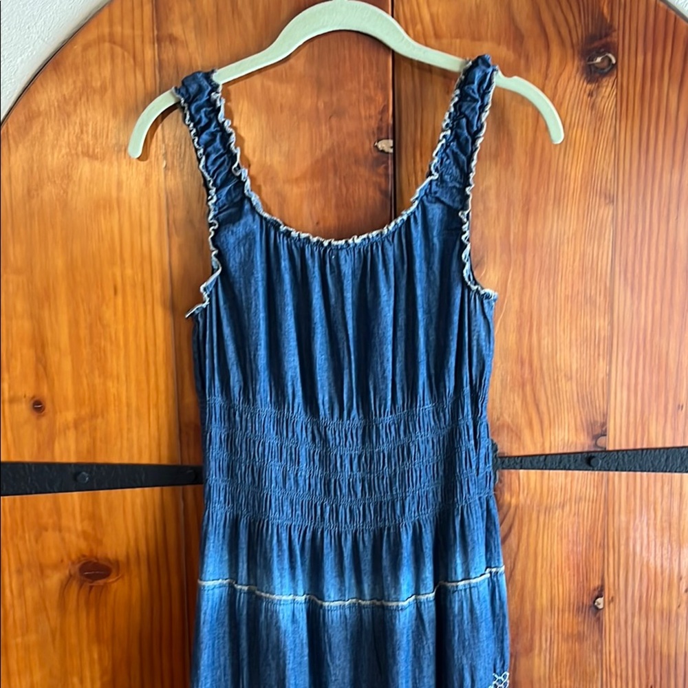 Blue Sleeveless Maxi Dress - Picture 5 of 14
